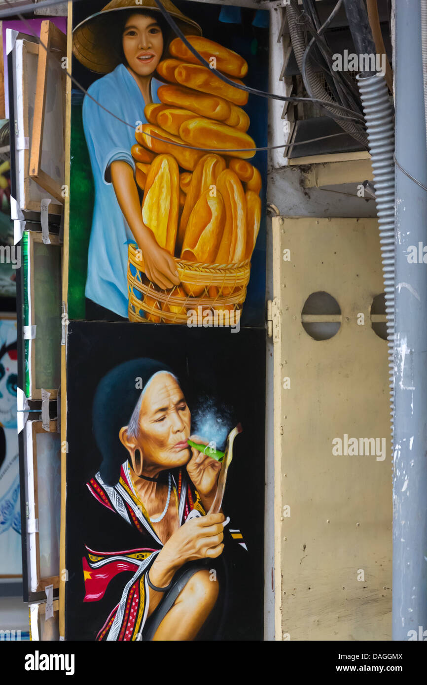 Les Peintures en vente dans les rues de Hanoi, Vietnam Banque D'Images