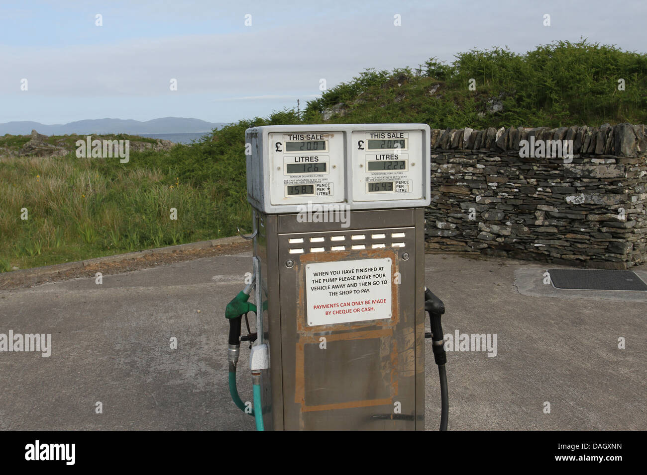 Île haute des prix du carburant à l'île de Colonsay ecosse juillet 2013 Banque D'Images