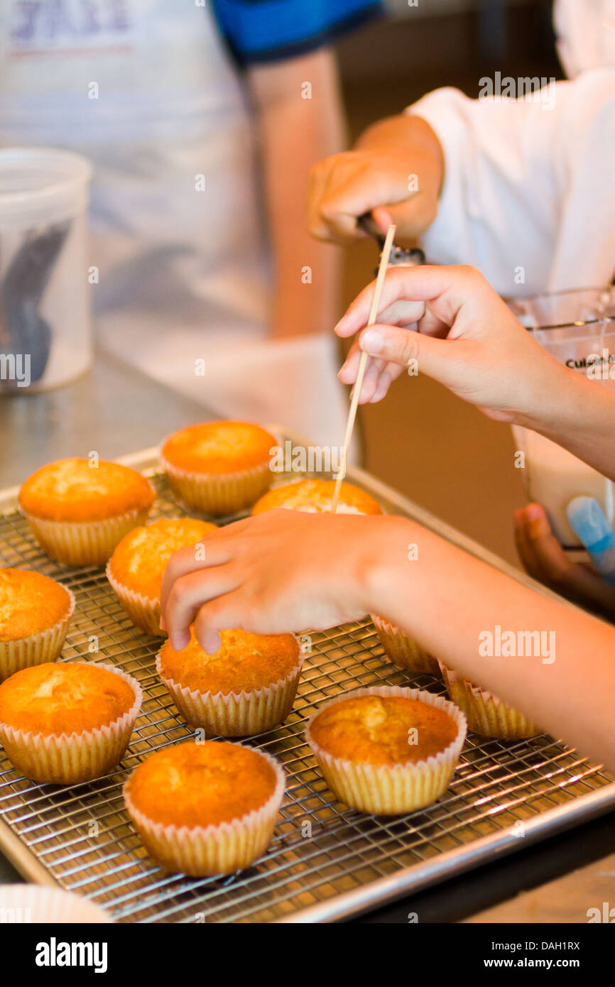 Types de cours de cuisine apprendre à cuisiner et faire cuire au four. Banque D'Images