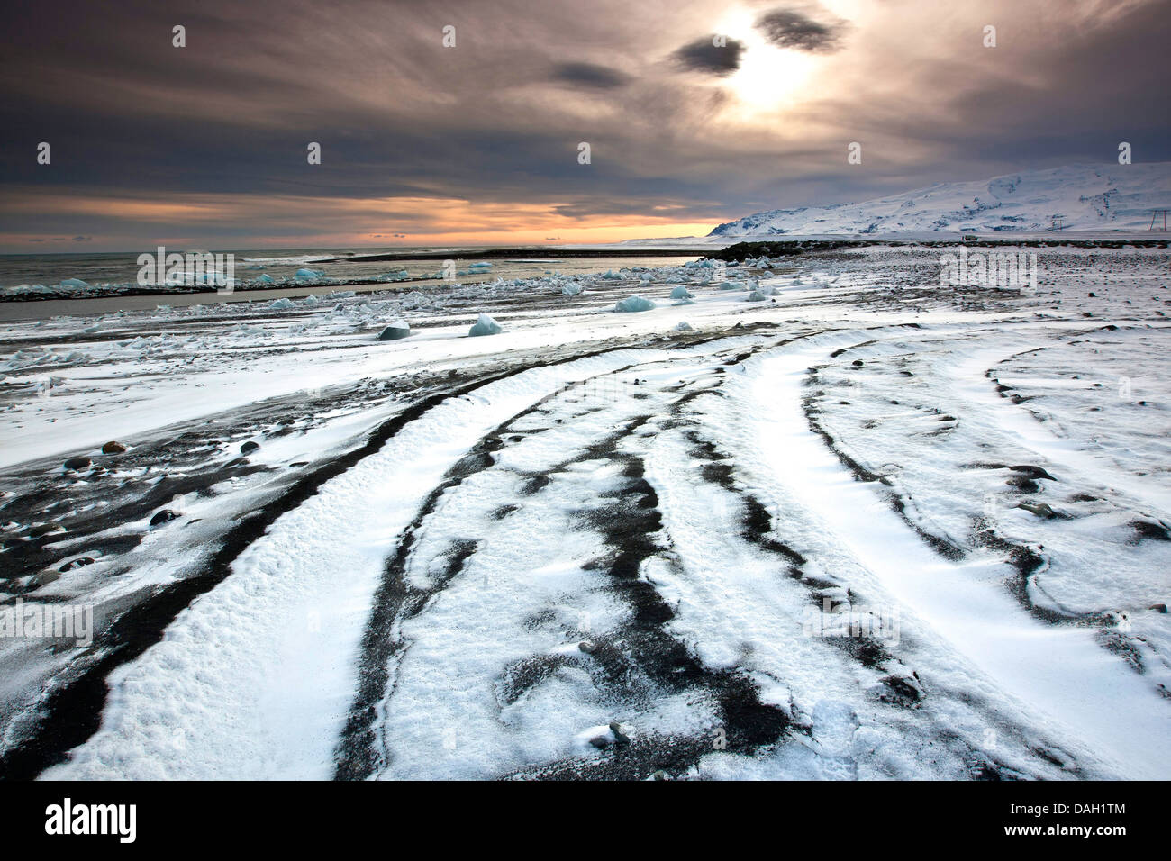 Les bancs de neige à la côte près de Joekulsarlon, Islande Banque D'Images