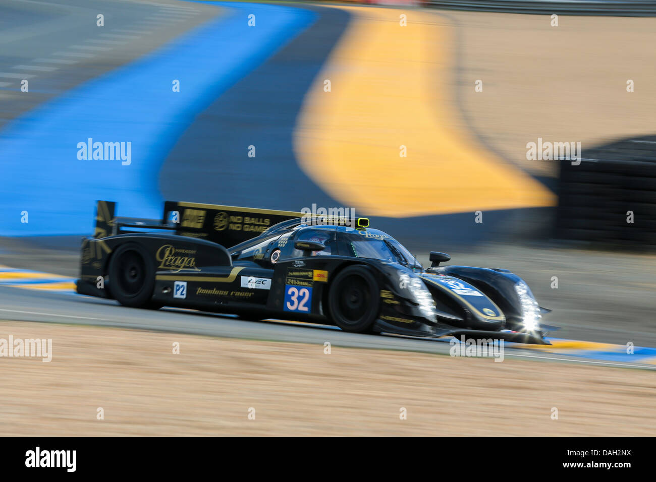 LE MANS, FRANCE - 23 juin courses Lotus # 32 dans une course de qualification pour les 24 heures du Mans 2013 Banque D'Images
