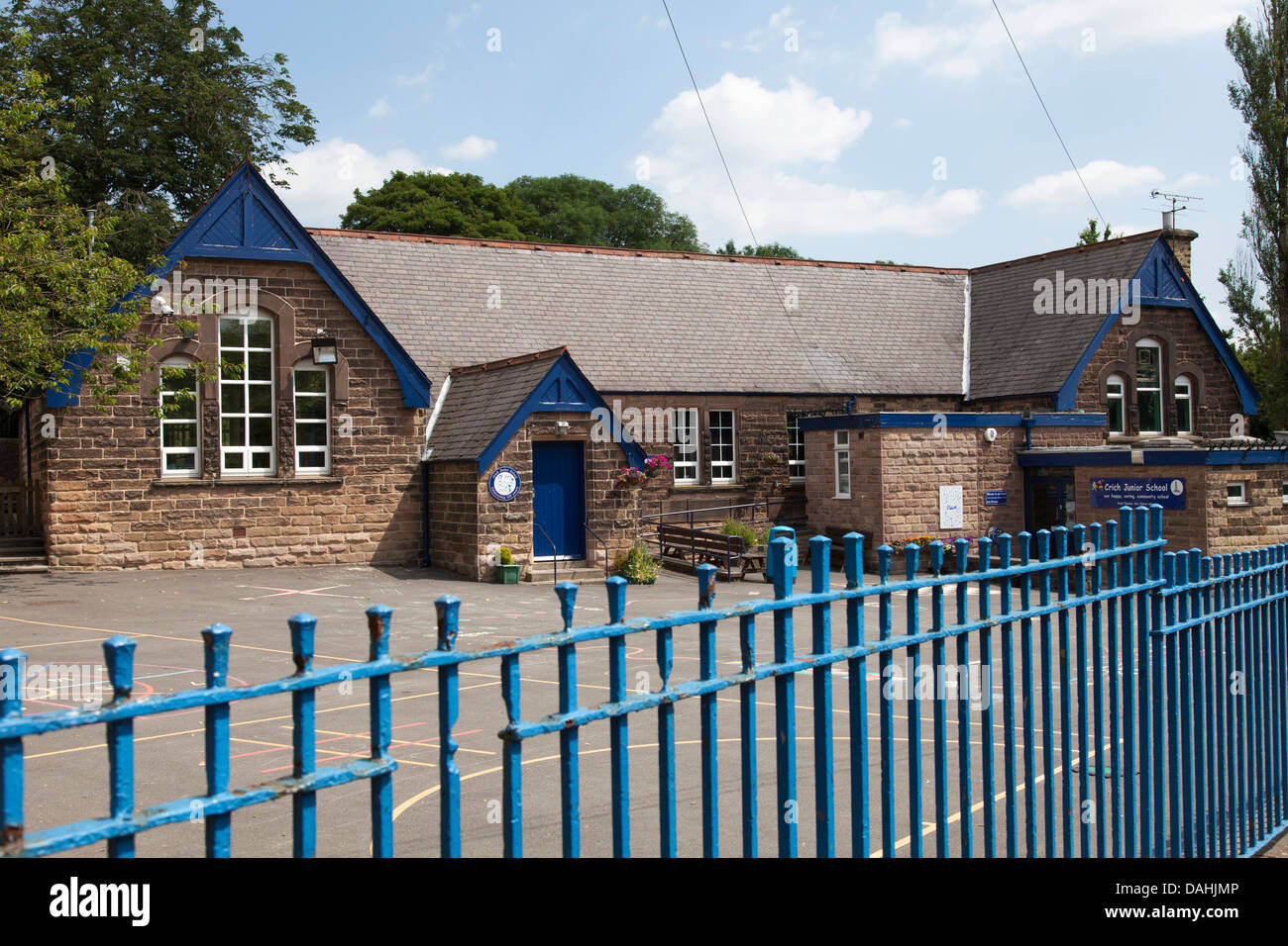 Crich junior school dans le village de Crich, Derbyshire, Angleterre, Royaume-Uni Banque D'Images