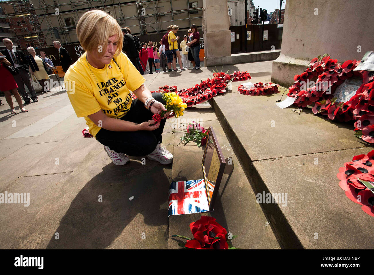 Ann Annis , mère de Simon Fusilier Annis, de Cadishead , qui sont morts âgés de 22 en Afghanistan . Banque D'Images