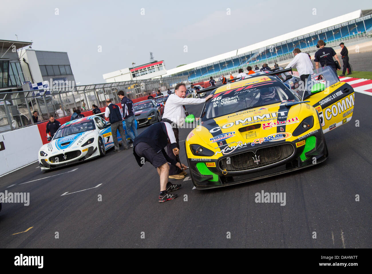 Maserati Trofeo MC World Series photos des voitures sur la grille se prépare à la race Banque D'Images