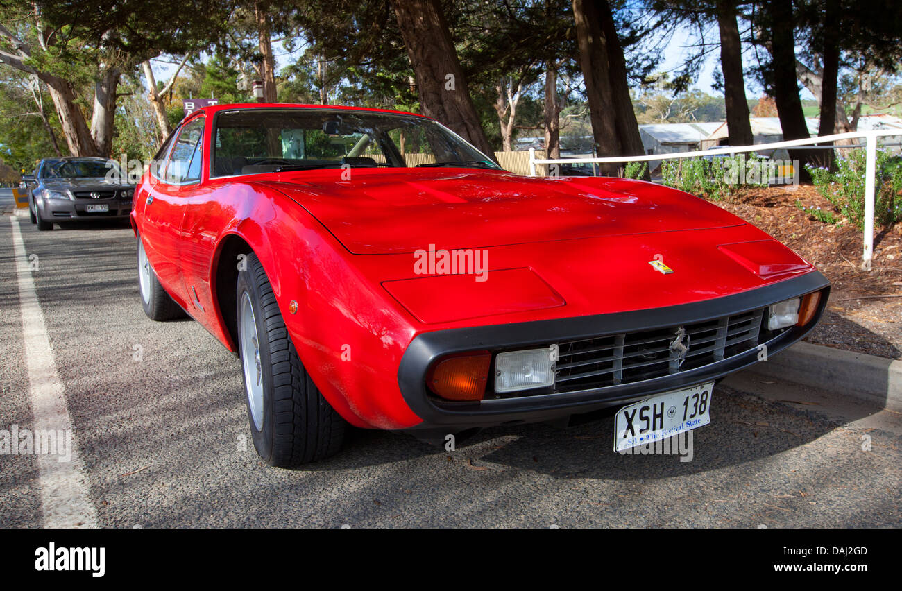 Ferrari rouge Banque de photographies et d’images à haute résolution ...
