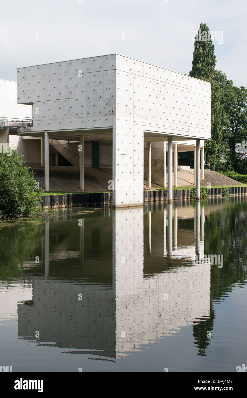 Extension moderne à la 1ère guerre mondiale musée de Péronne, dans le nord de la France Banque D'Images