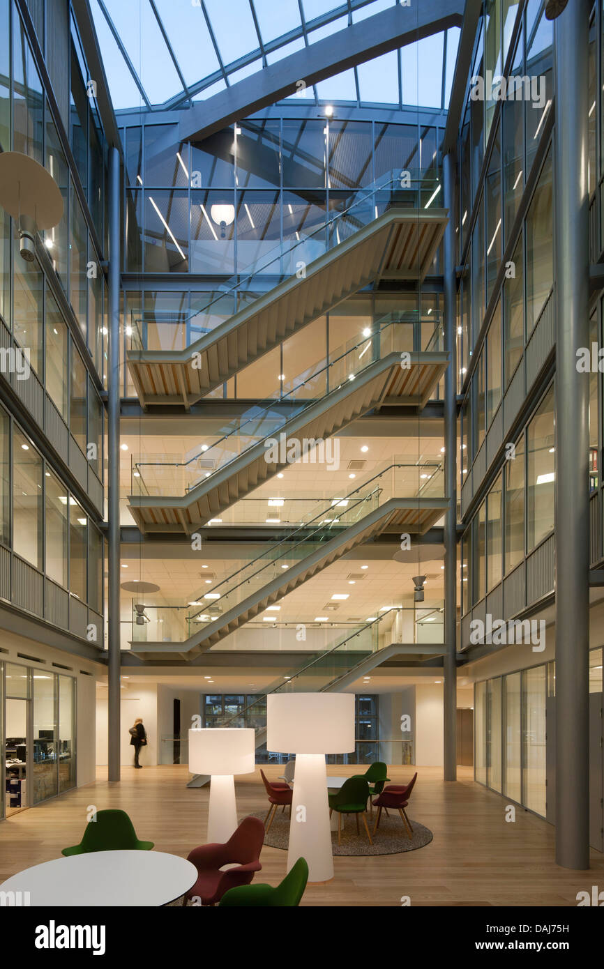 Icône Tjuvholmen complexe, Oslo, Norvège. Architecte : Renzo Piano Building Workshop, 2012. L'intérieur du bureau. Banque D'Images