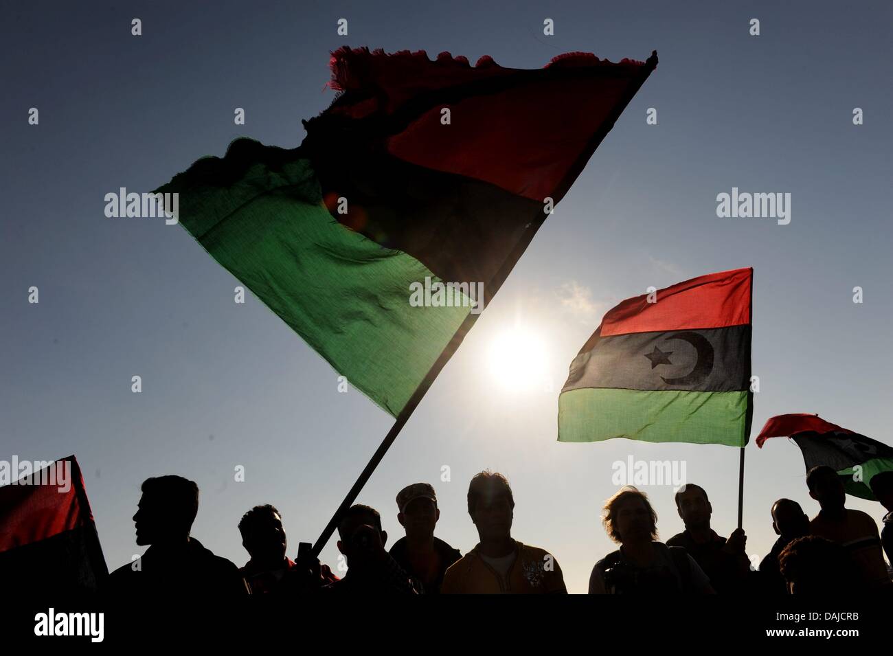 Les résidents locaux inscrivez-vous une protestation contre le dictateur libyen Mouammar Kadhafi à Tripoli, Libye, 4 avril 2011. La situation actuelle dans les zones de guerre en Libye n'est pas clair. Photo : Maurizio Gambarini Banque D'Images