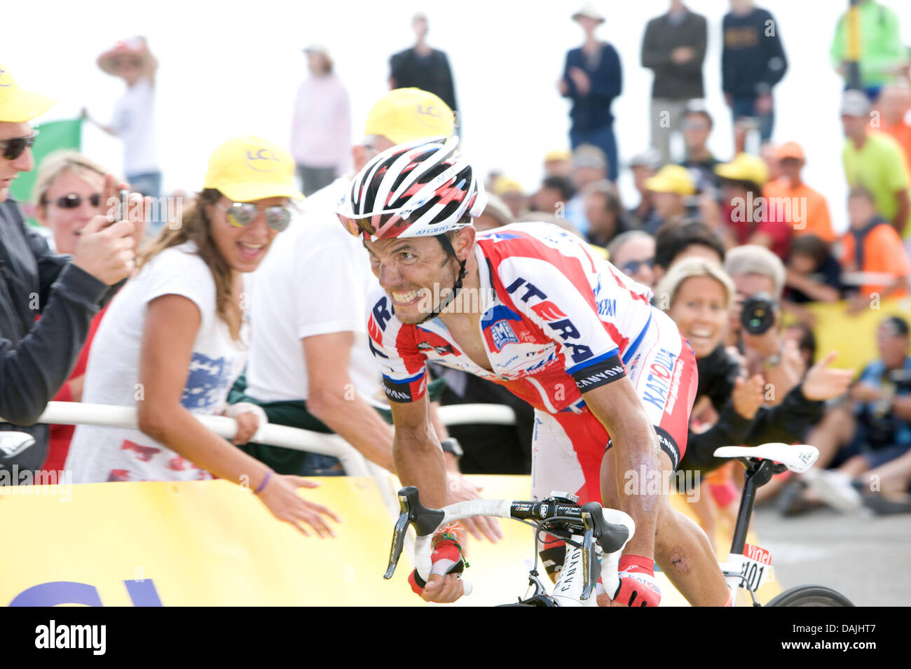 Mont Ventoux, France. 14 juillet, 2013. JOAQUIM RODRIGUEZ l'ascension du Mont Ventoux pendant quinzième étape du 100e Tour de France. Credit : Beth Schneider/Beth Schneider /ZUMAPRESS.com/Alamy Live News Banque D'Images