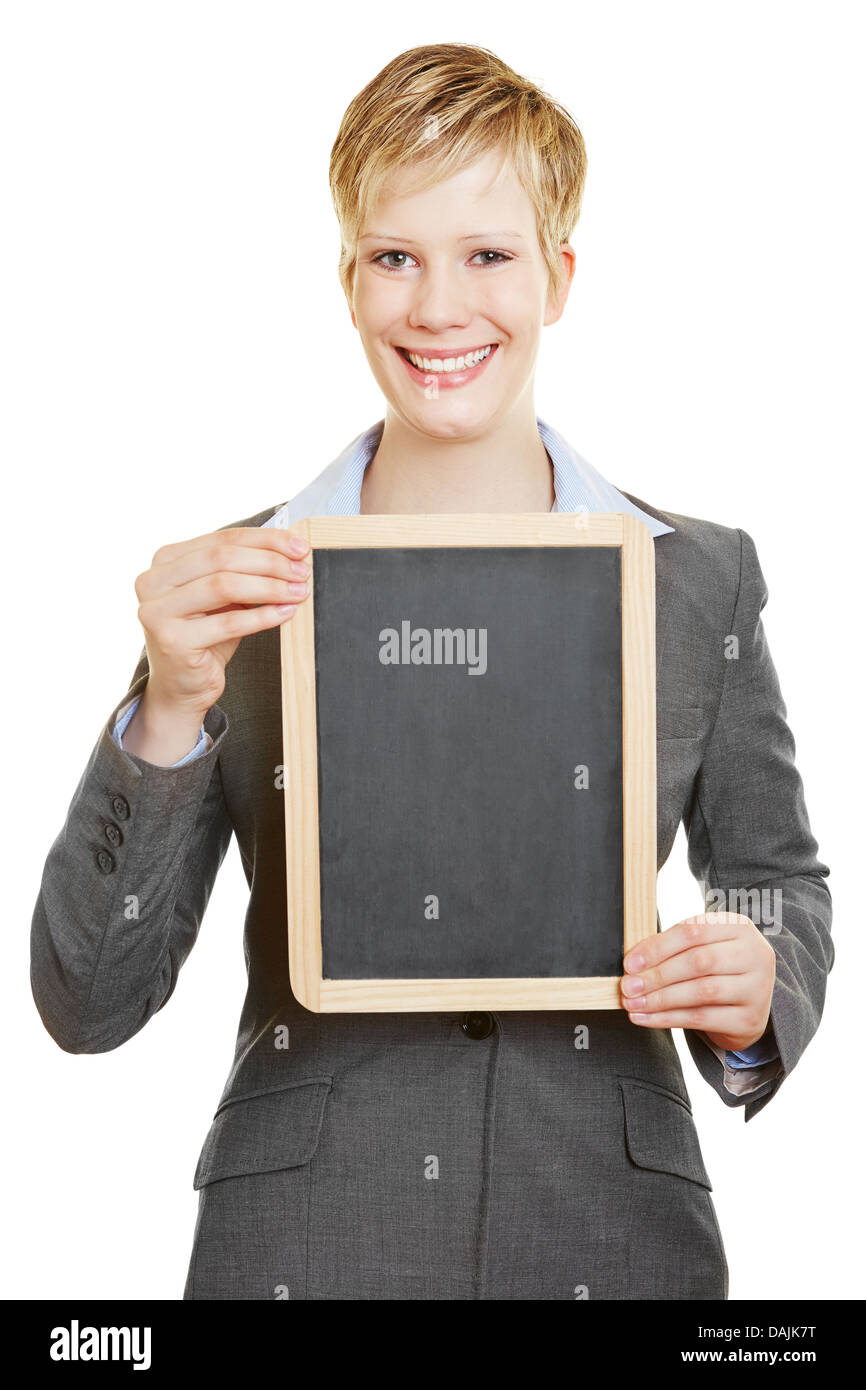 Happy business woman avec tableau noir vide dans ses mains Banque D'Images