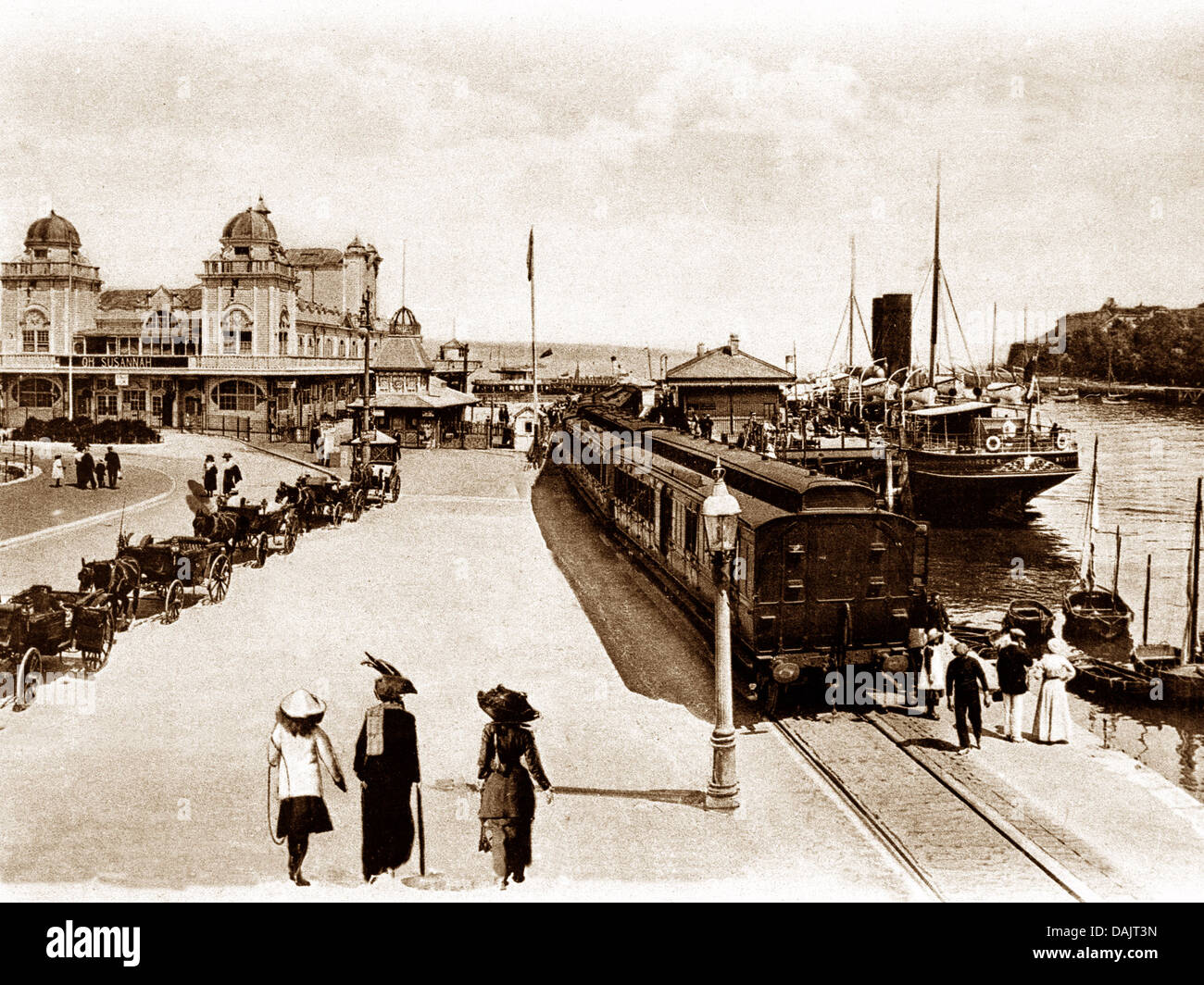 Le port de Weymouth Pavilion et début des années 1900 Banque D'Images
