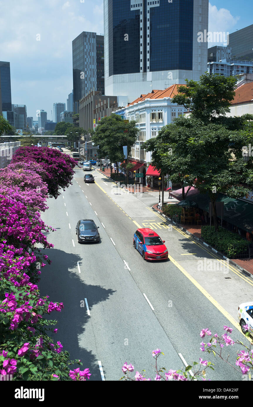 dh New Bridge Road CHINATOWN SINGAPORE trafic de Singapour sur la ville voiture routière Banque D'Images