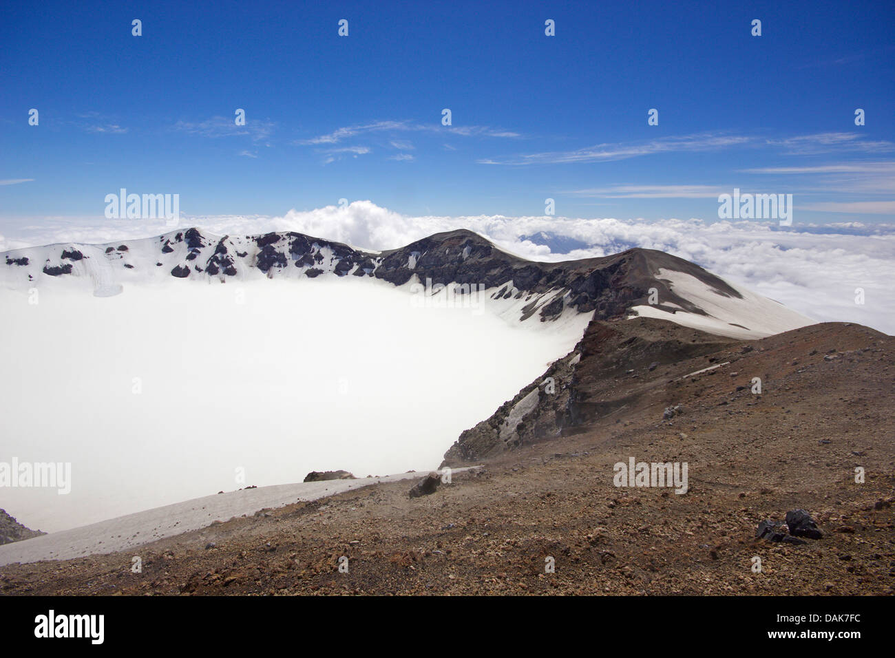 Caldera du volcan Puyehue avec de la neige, du Chili, de la patagonie Banque D'Images