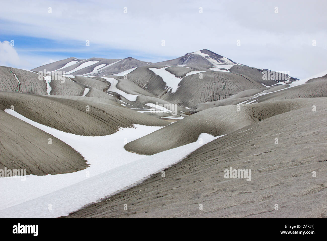 Neige et cendres volcaniques à Cordon Caulle, Puyehue, le Chili, la Patagonie Banque D'Images