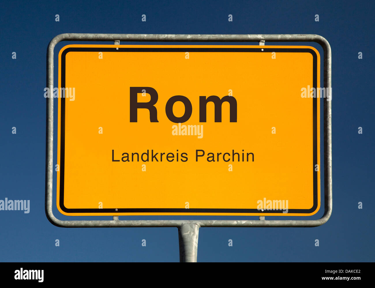 Nom de lieu Rom signe, Allemagne, Mecklembourg-Poméranie-Occidentale, Landkreis Ludwigslust-Parchim, Rom Banque D'Images