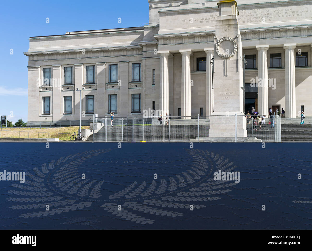 dh War Memorial cenotaph AUCKLAND DOMAINE NEW ZEALAND NZ Museum ne nous oublions pas la fonction d'eau Banque D'Images