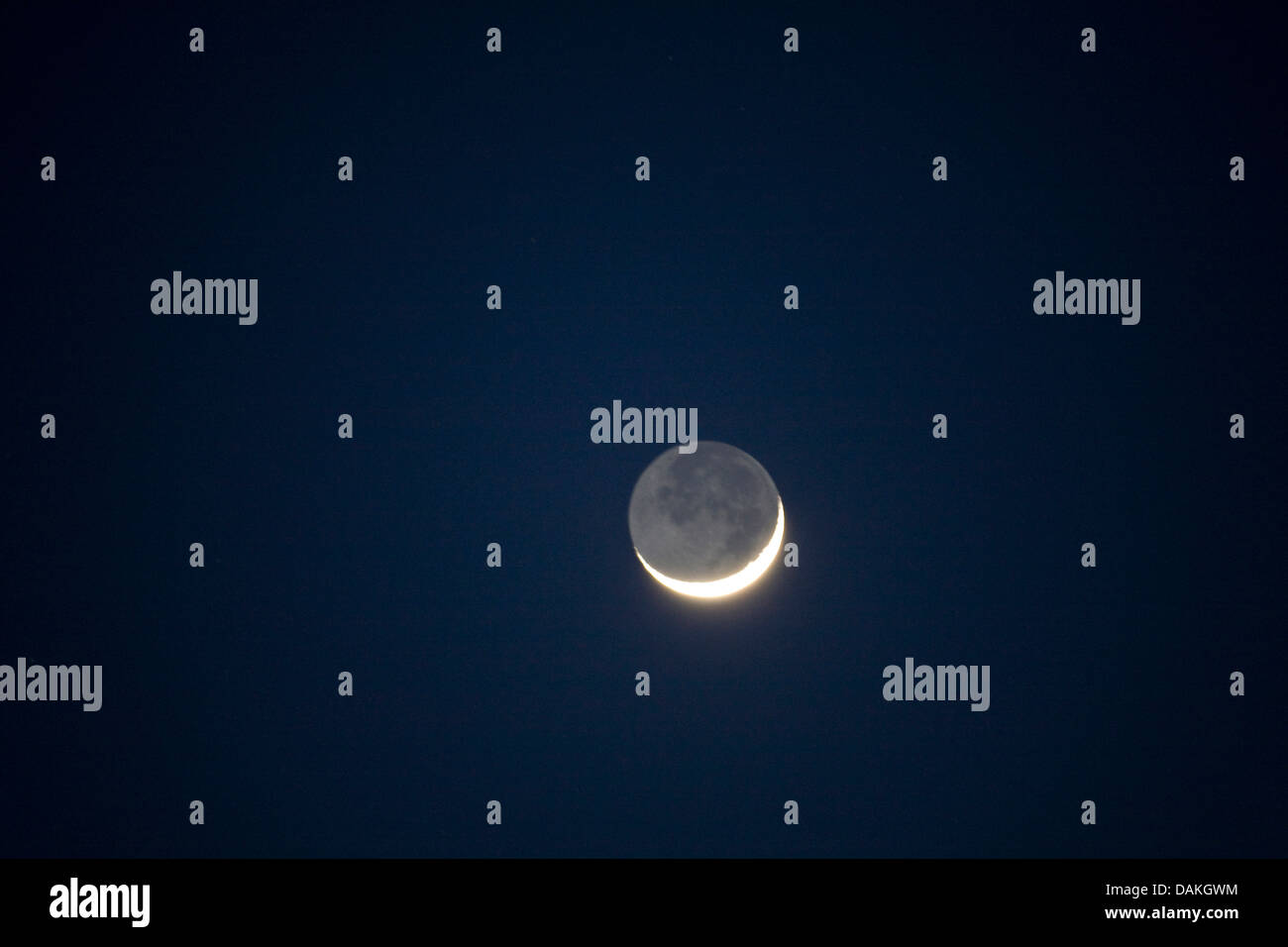 Nouvelle lune, 07.03.2011, l'Allemagne, Bade-Wurtemberg, Baden-Baden Banque D'Images