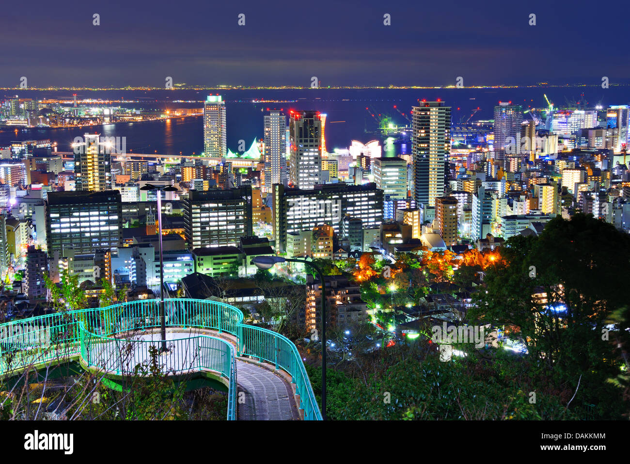 Kobe, Japon cityscape at night. Banque D'Images