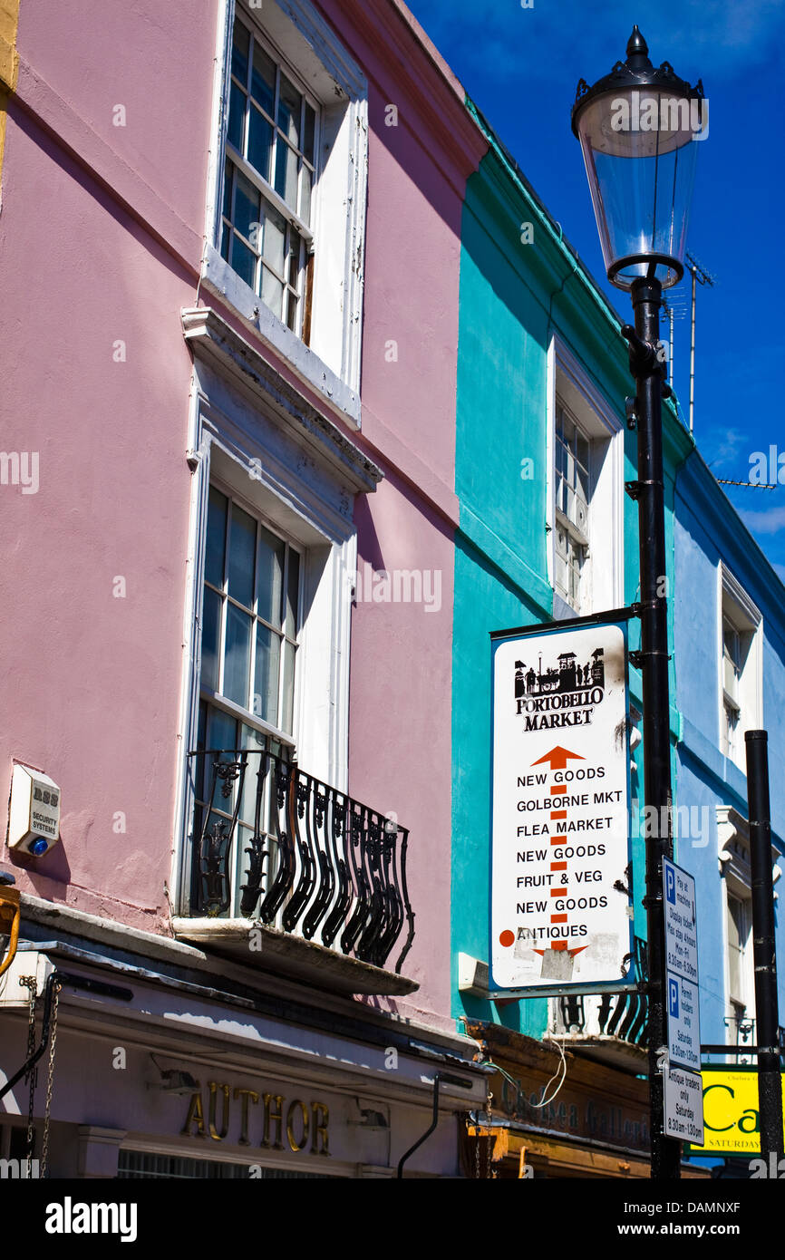 Maisons géorgiennes aux couleurs de Portobello road Notting Hill, Londres Banque D'Images