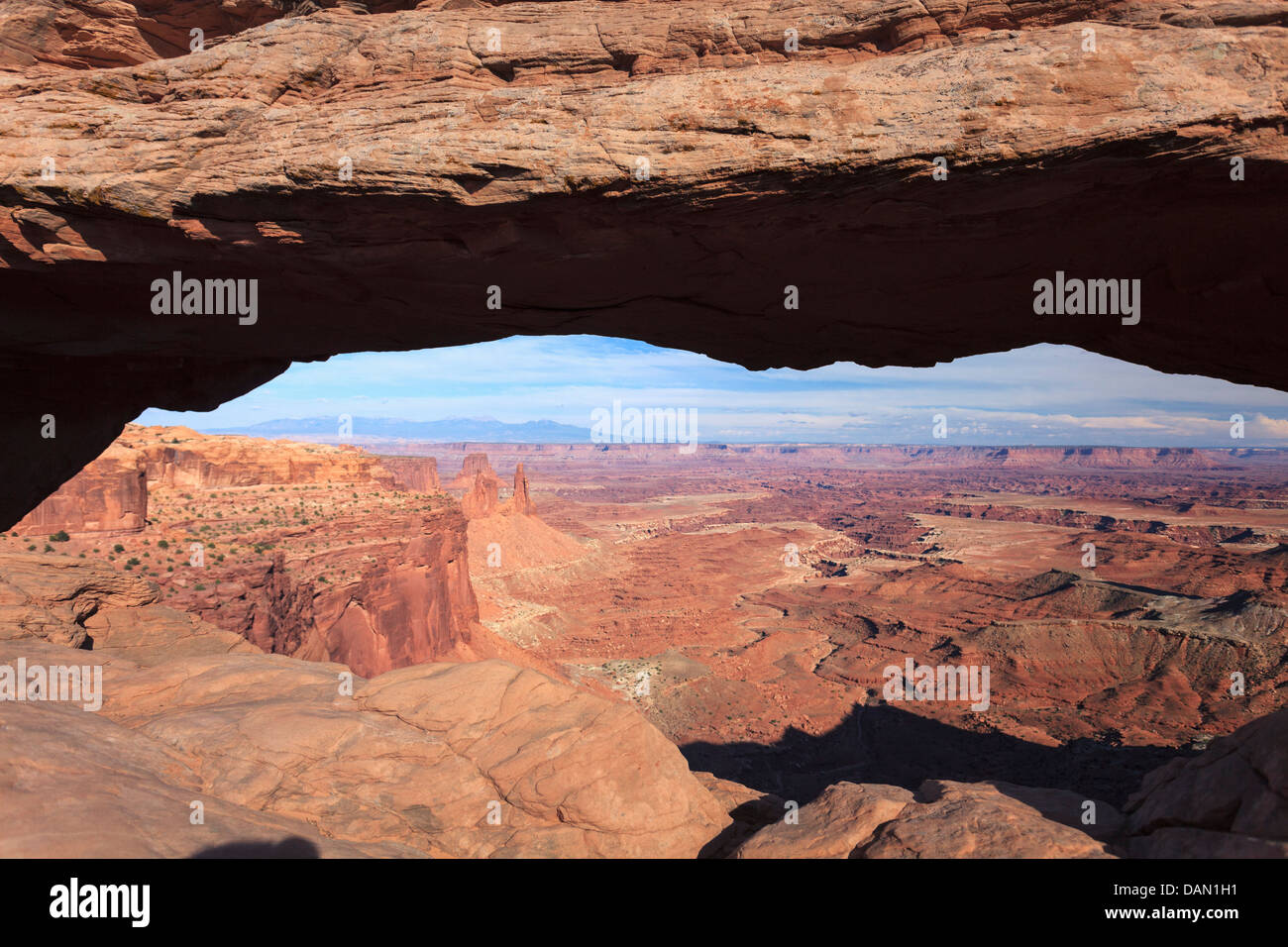 USA, Utah, Canyonlands National Park, dans le quartier de l'île de Sky, Mesa Arch Banque D'Images