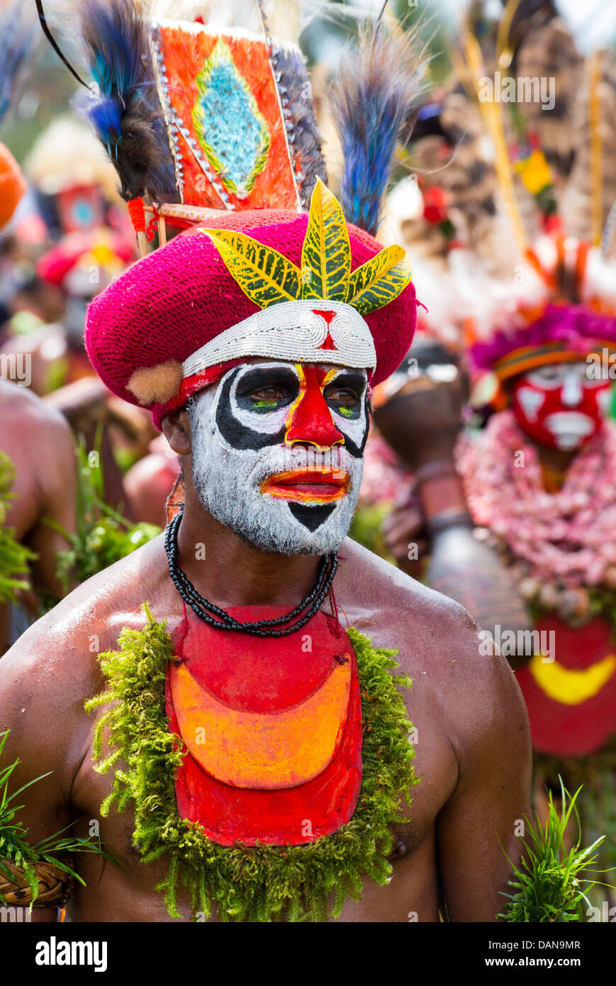 Des danseurs au festival de Goroka en Papouasie Nouvelle Guinée Banque D'Images