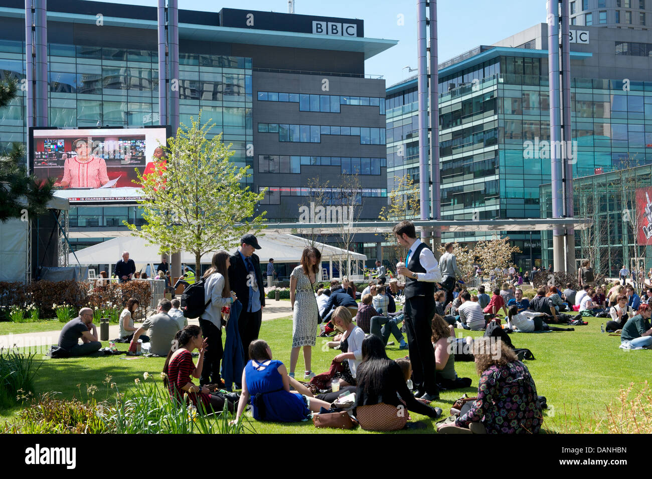 Media City à Salford, Manchester baignée de soleil Banque D'Images