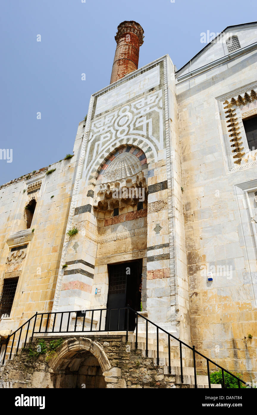 Entrée de la Mosquée Isabey (14e siècle) à Selçuk, Côte égéenne, Turquie Banque D'Images