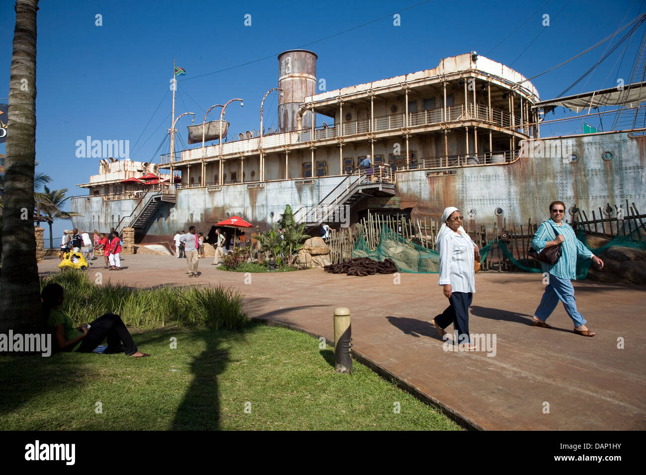 UShaka Marine World de Durban est la grande attraction de touristes visiteurs à destination de la ville fait partie du plan plus large à gentrify de Durban Banque D'Images