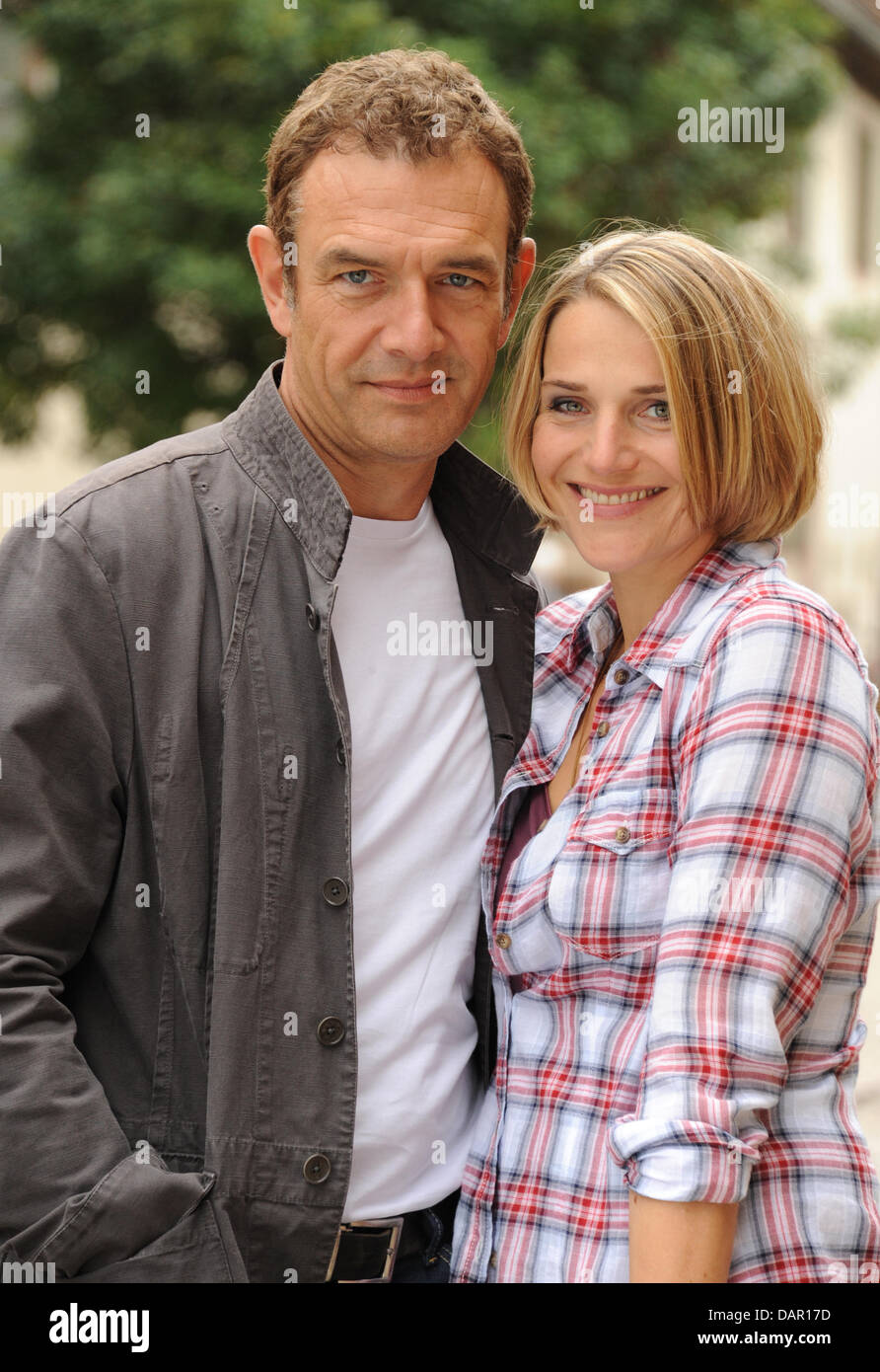 Qui Est La Compagne De Jean-yves Berteloot Jean-Yves Berteloot comme acteur Marc von der Lohe et actrice Tanja