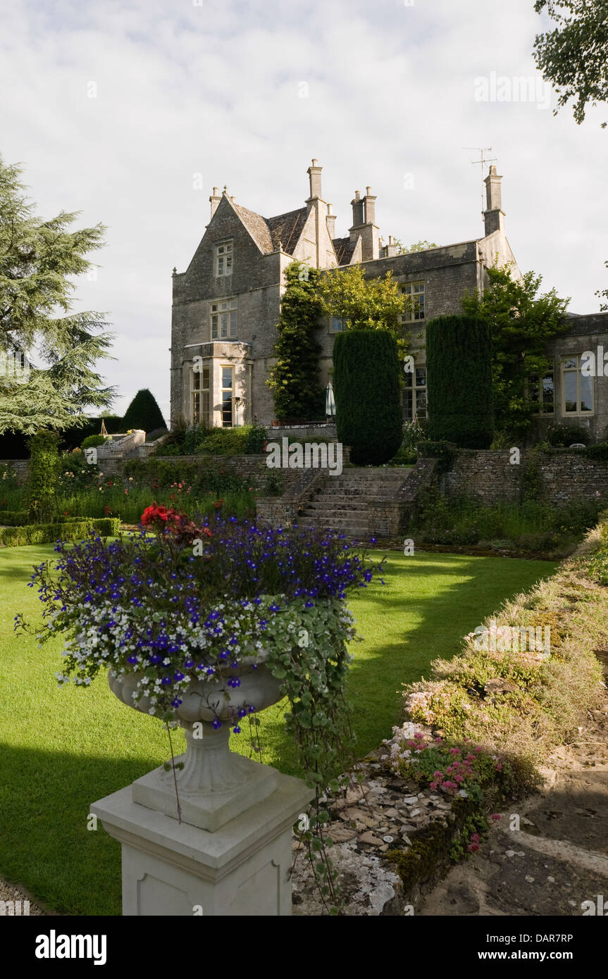 La façade extérieure de l'Ampney Park, manoir Jacobin Banque D'Images