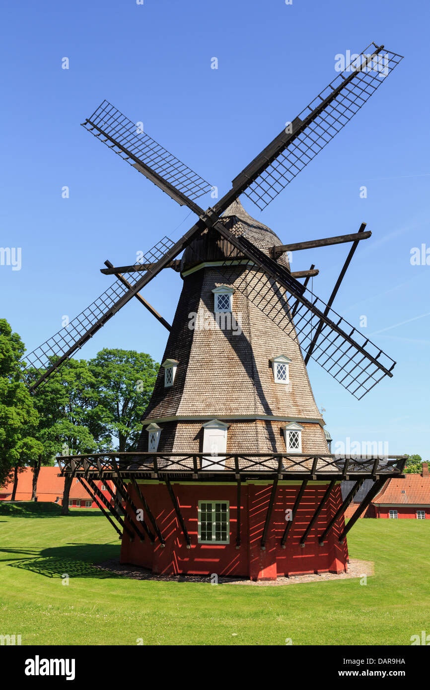 Type hollandais moulin 1847 sur le Bastion du Roi dans la Citadelle Frederikshavn ou Kastellet. Copenhague, Danemark, Nouvelle-Zélande Banque D'Images