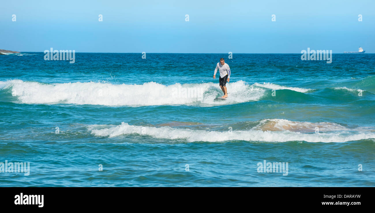 Praia da Geriba, surfer, Buzios, Rio de Janeiro, Brésil Banque D'Images