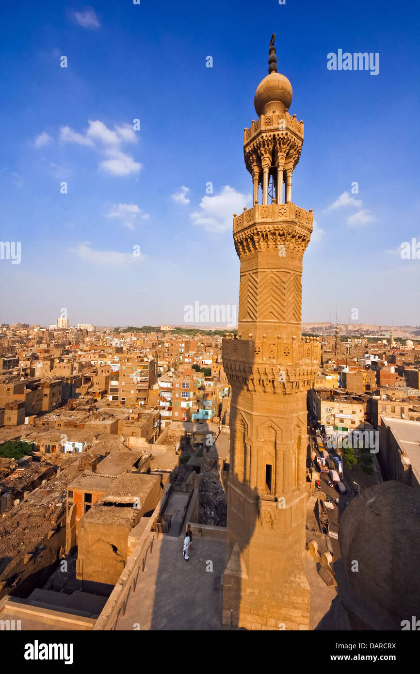 Minaret de Bab Zuweila Gate, le Vieux Caire, Egypte Banque D'Images