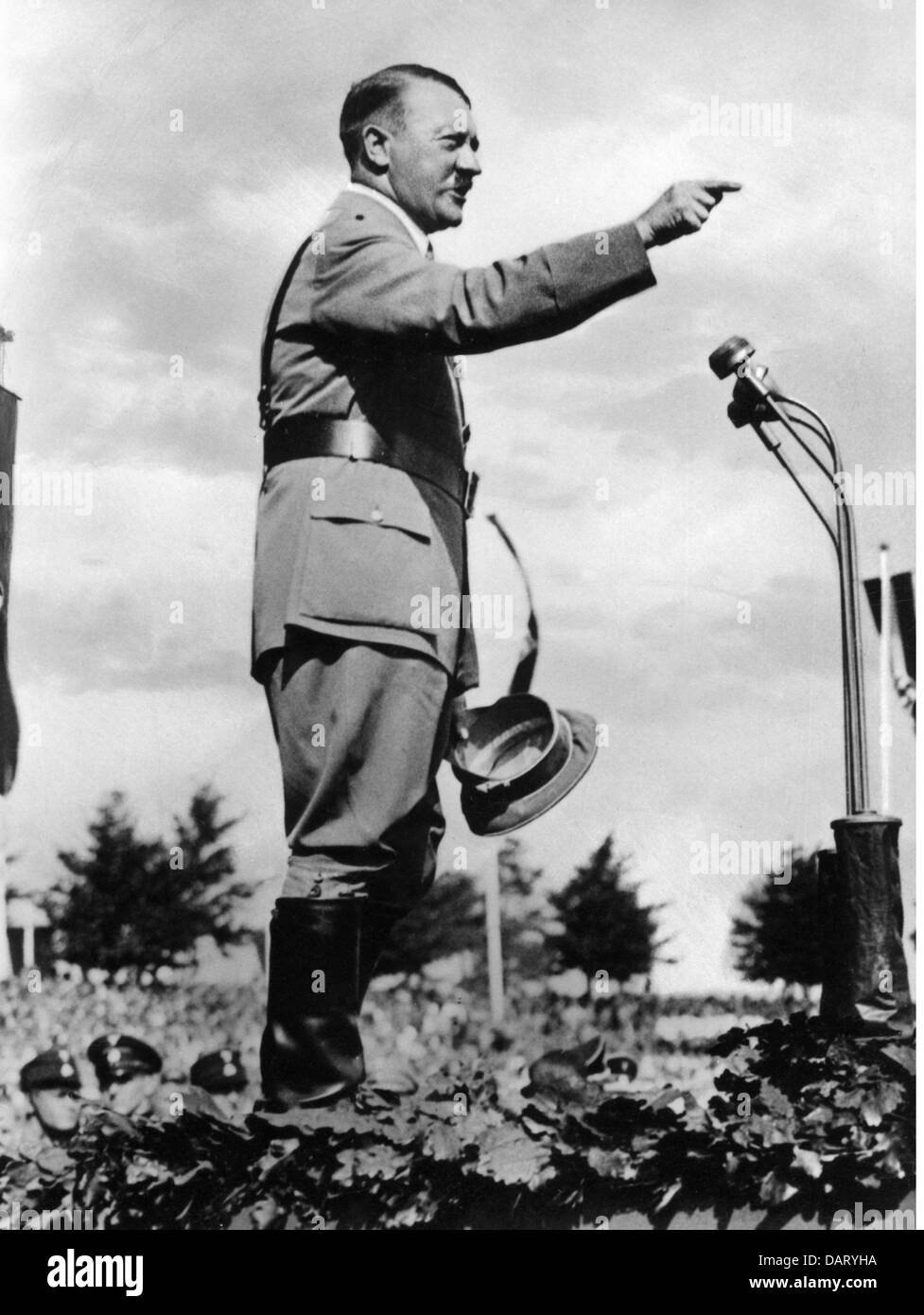 Hitler, Adolf, 20.4.1889 - 30.4.1945, politicien allemand (NSDAP), chancelier du Reich 30.1.1933 - 30.4.1945, discours sur un rallye de Nuremberg, 1930, Banque D'Images