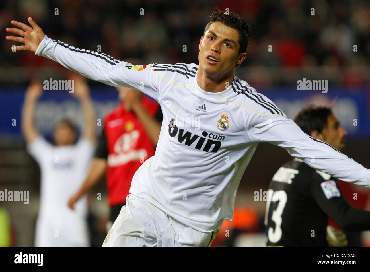 Joueur de football du Real Madrid Cristiano Ronaldo célèbre après avoir marqué un but Banque D'Images
