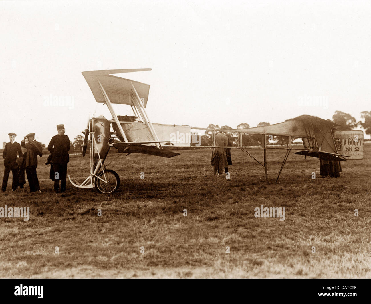 Doncaster Race Course Première réunion en octobre 1909 de l'aviation - biplan Goupy Ladougne Banque D'Images