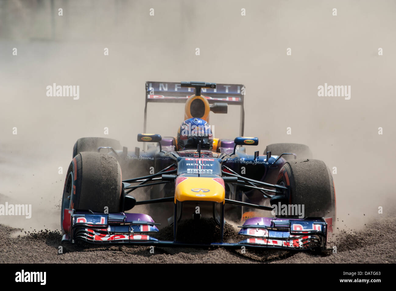 SILVERSTONE, UK - 18 juillet : Daniel Ricciardo disques de Red Bull Racing au cours de la Formule Un test des jeunes pilotes Banque D'Images