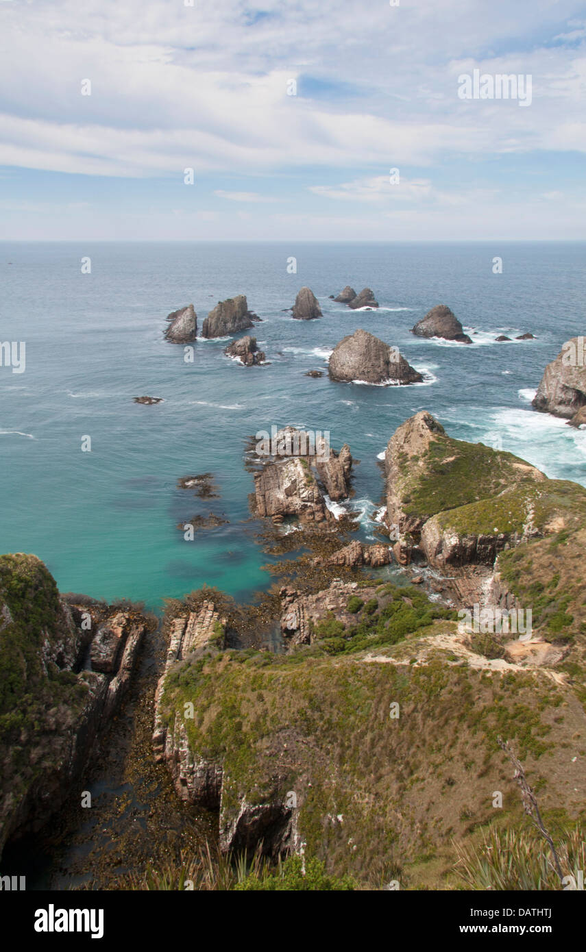 Les rochers à nugget point, Otago, Nouvelle-Zélande Banque D'Images