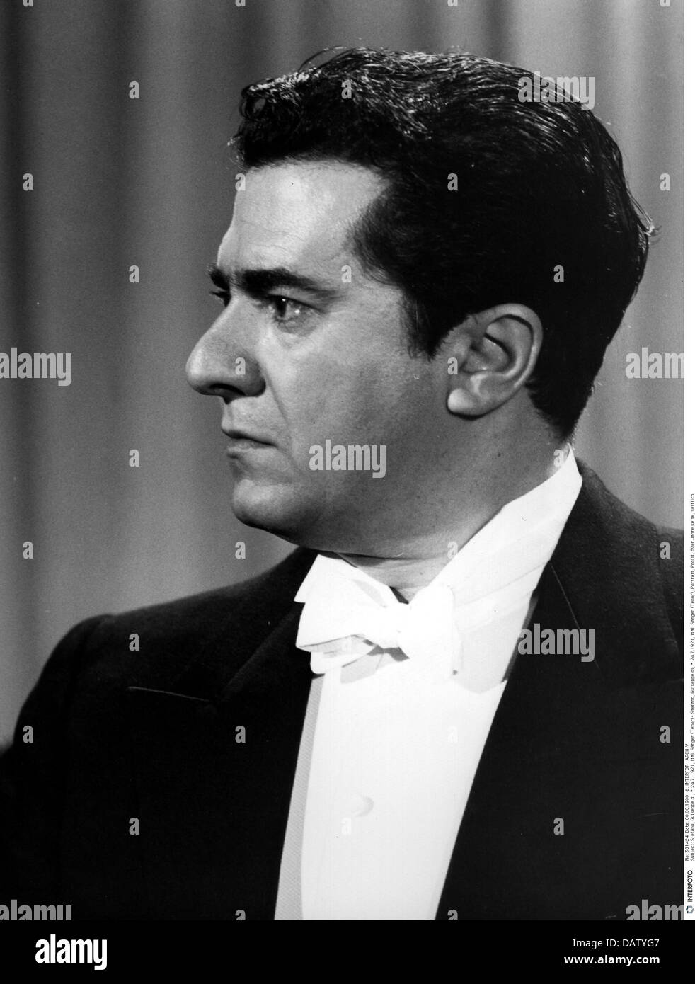 Stefano, Giuseppe Di, 24.7.1921 - 3.3.2008, chanteur italien (ténor opérique), portrait, vue latérale, années 60, , Banque D'Images