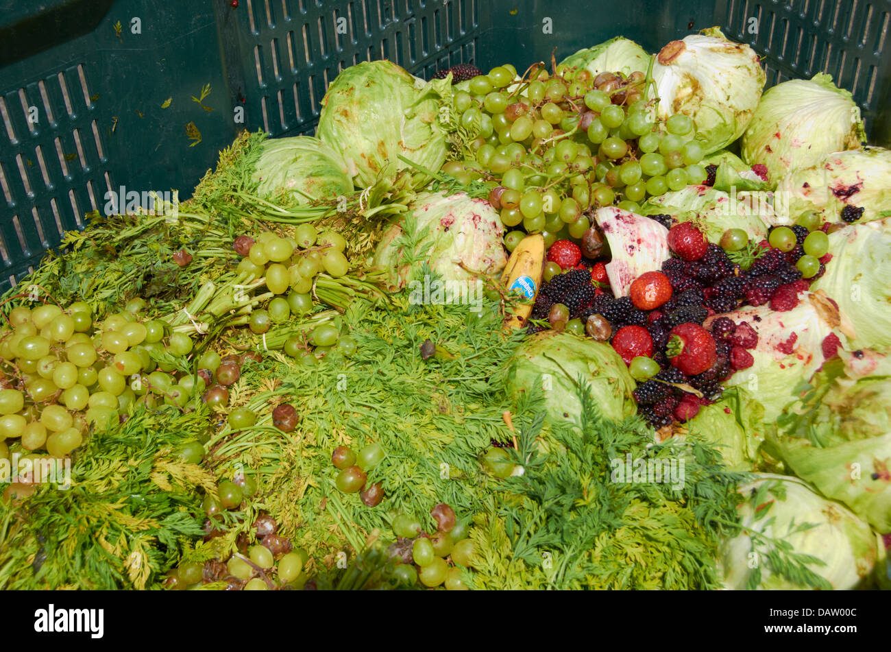 Les déchets alimentaires des fruits et légumes Banque D'Images