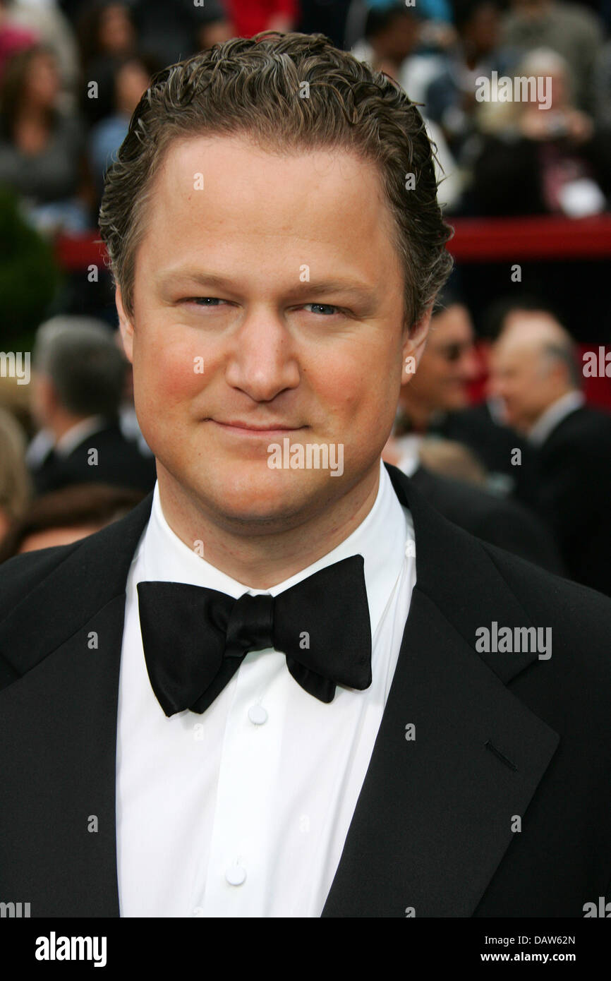 Réalisateur allemand Florian Henckel von Donnersmarck est représenté sur le tapis rouge avant la 79e cérémonie des Oscars en face du Kodak Theatre de Hollywood, Los Angeles, USA, dimanche 25 février 2007. Florian Henckel von Donnersmarck a remporté un Oscar pour le meilleur film en langue étrangère de l'année avec son film "La vie des autres'. Photo : Hubert Boesl Banque D'Images