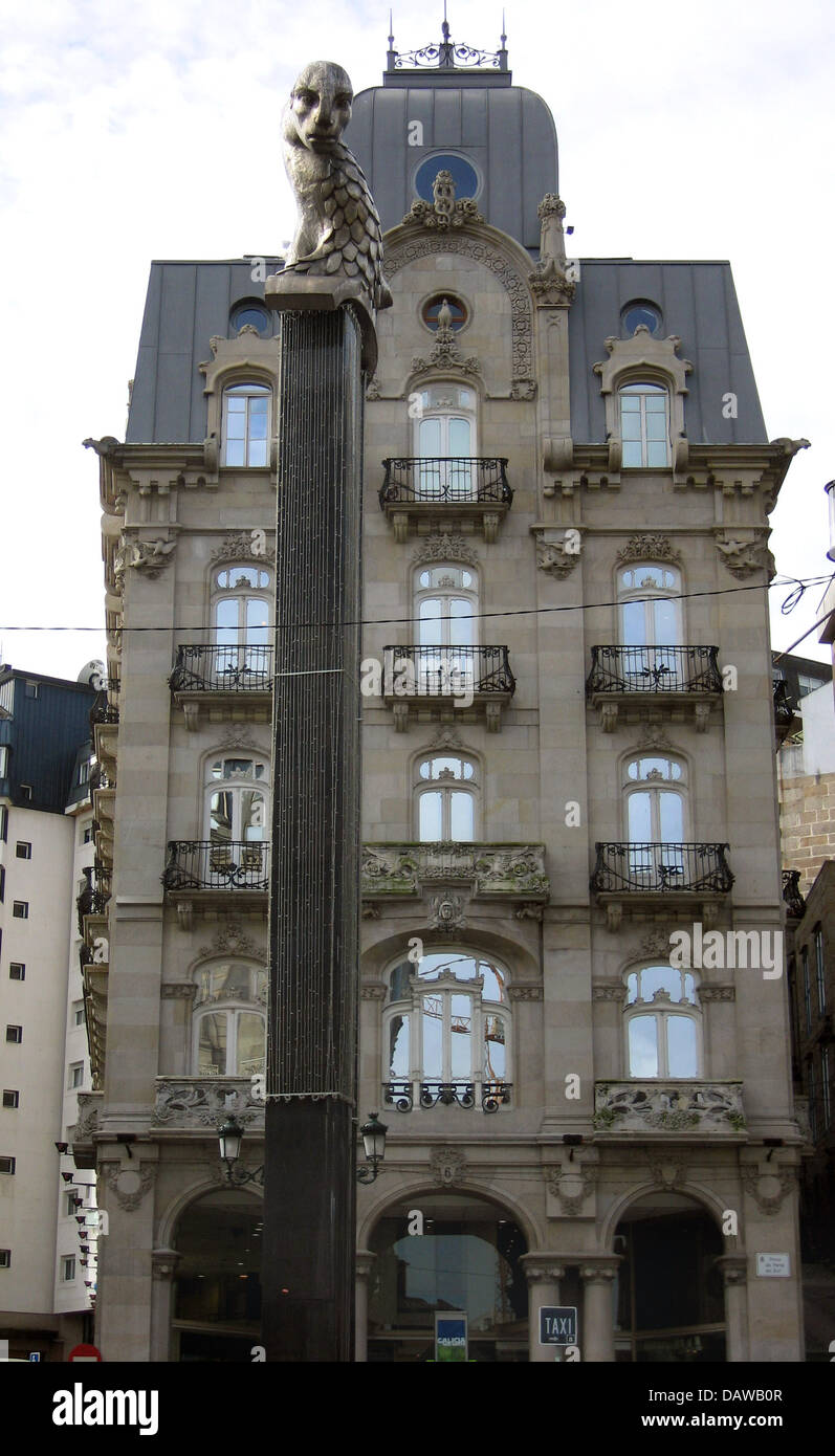 La photo montre la sculpture 'Sireno' par Francisco Leiro à Porta do Sol à Vigo dans la province du nord de la Galice, Espagne, 08 mars 2007. Photo : Carmen Jaspersen Banque D'Images