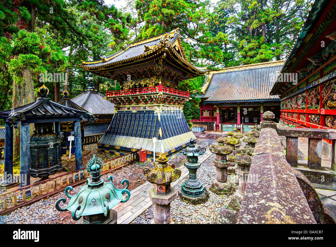 Toshogu détient le mausolée de Tokugawa Ieyasu, fondateur du shogunat Tokugawa, qui dirigeait le Japon pendant plus de 250 ans. Banque D'Images