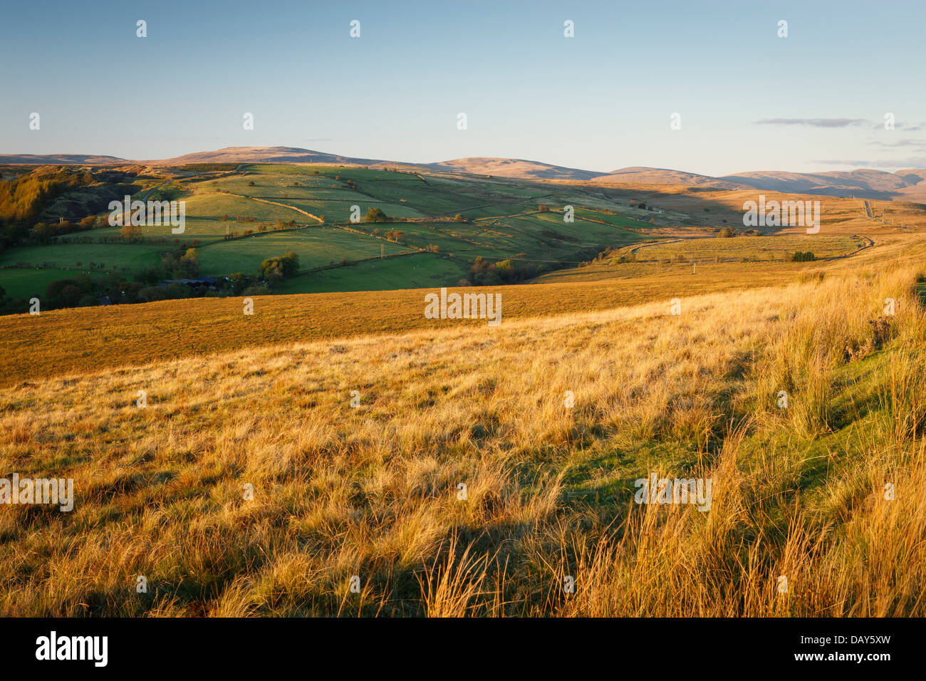 Vue sur les Montagnes Noires (Y Mynydd Du) Gwrhyd Cefn Parc national de Brecon Beacons Neath Port Talbot au Pays de Galles Banque D'Images