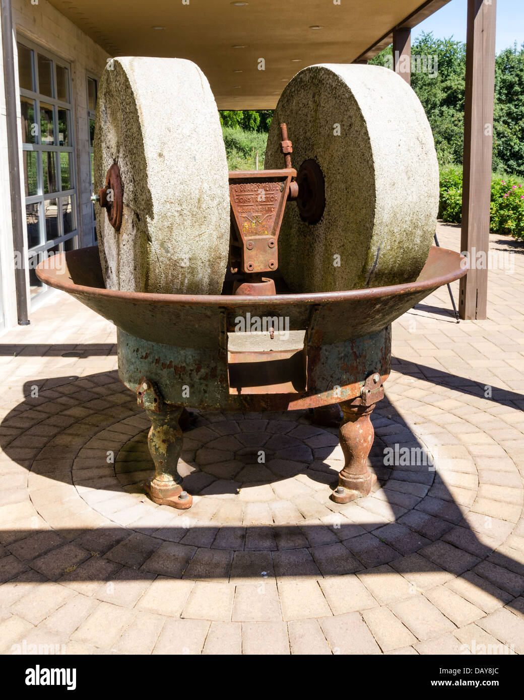 Antique Olive presse utilisée pour faire l'huile d'olive. Dayton, Ohio, USA Banque D'Images