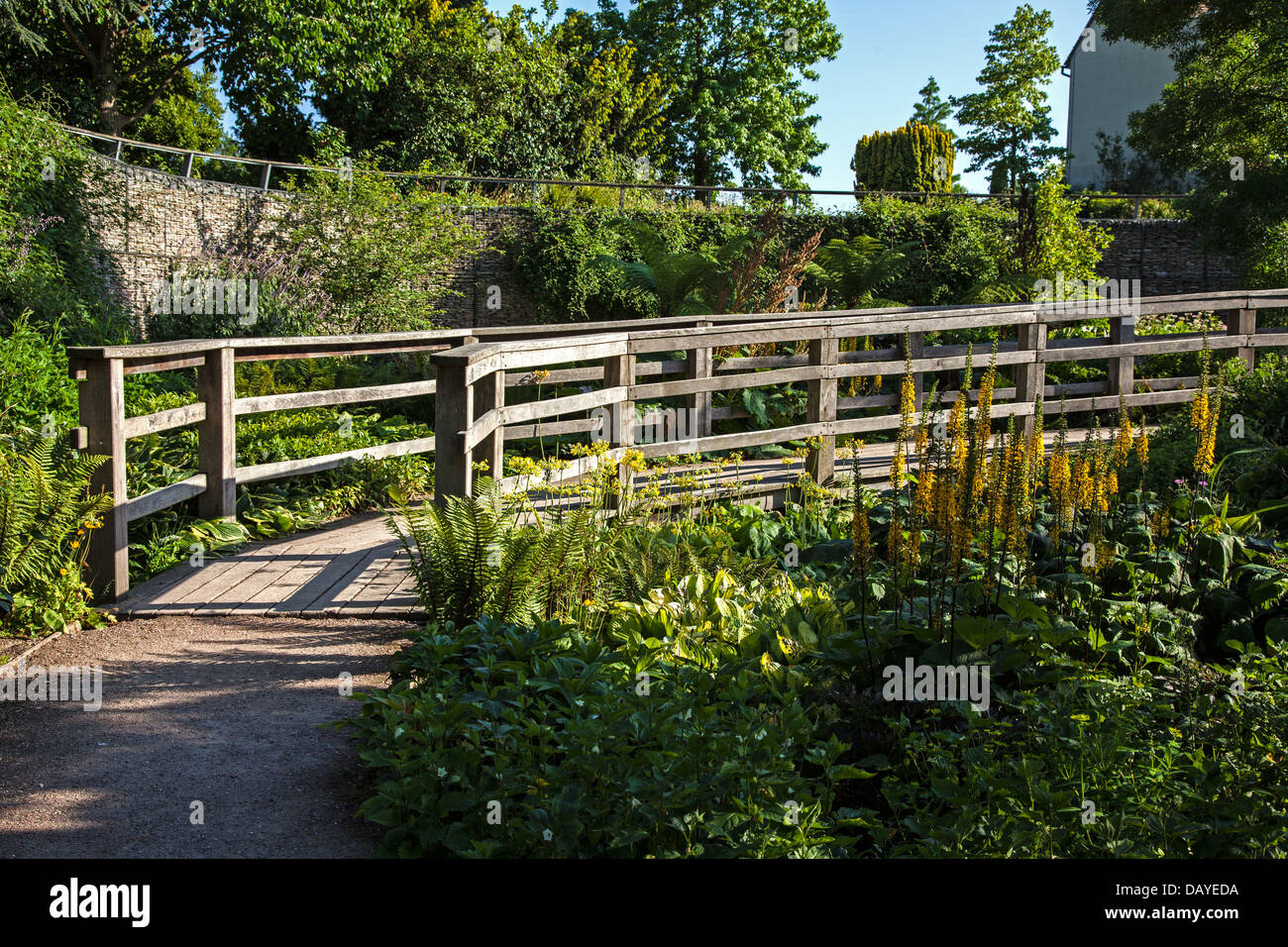 Par passerelle Jardin Robinson Banque D'Images