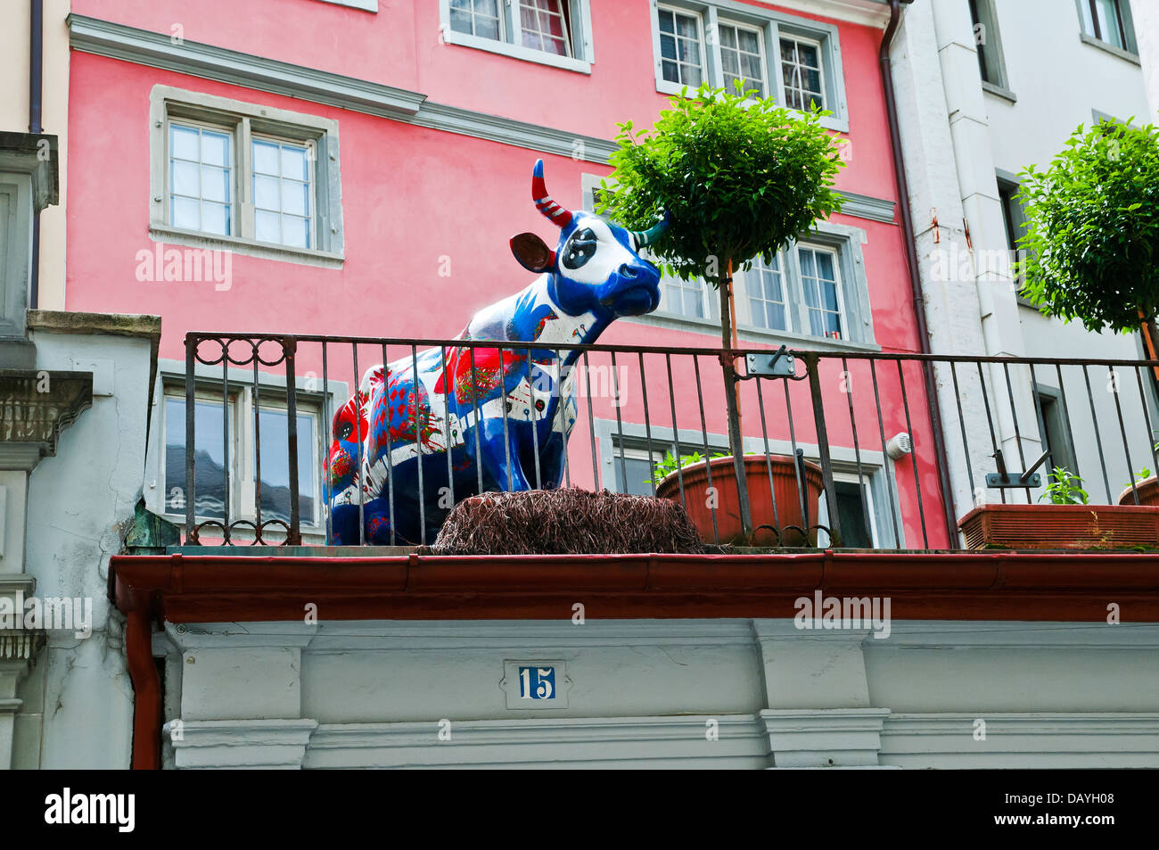 Sculpture colorée de vache, Zurich, Suisse, République fédérale, l'Europe de l'Ouest Banque D'Images