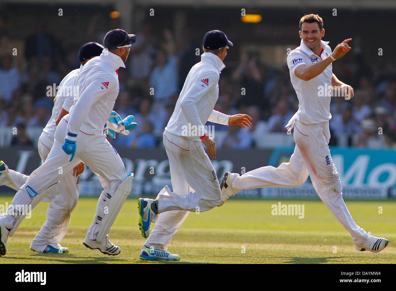 Londres, Royaume-Uni. 21 juillet 2013. Au cours de la quatrième journée de l'Investec Cendres 2e test match, à Lords Cricket Ground le 21 juillet 2013 à Londres, en Angleterre. Credit : Mitchell Gunn/ESPA/Alamy Live News Banque D'Images