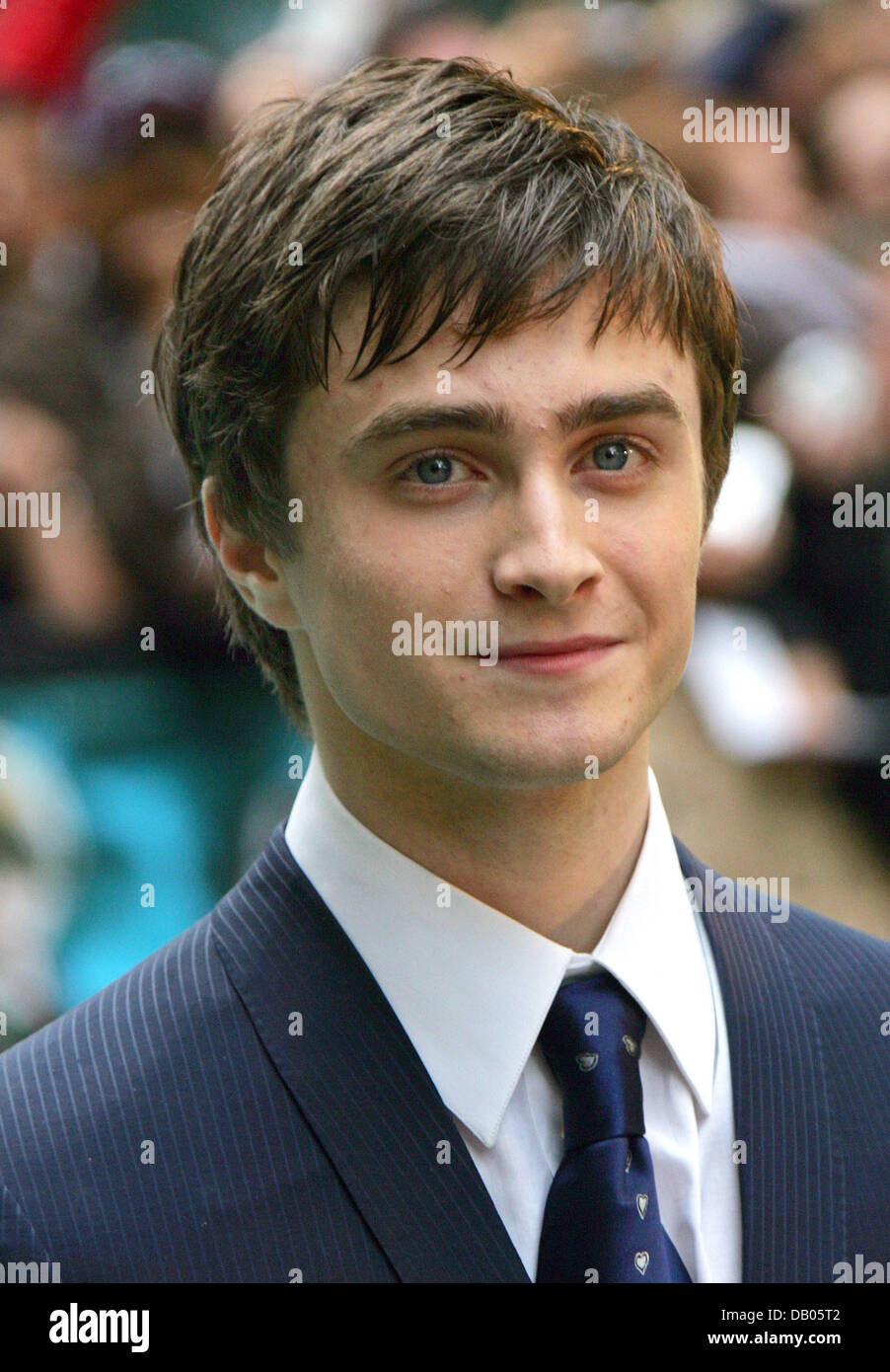 L'acteur britannique Daniel Radcliffe arrive pour le UK premiere de son film "Harry Potter et l'Ordre du Phénix' à Leicester Square à Londres, Royaume-Uni, 03 juillet 2007. Le film basé sur l'écrivain britannique Joanne K. Rowling livre populaire suite sera en salles le 12 juillet. Photo : Hubert Boesl Banque D'Images