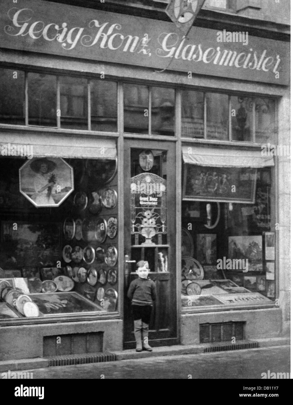 Artisanat, métier, vitrier, boutique du vitrier Georg Konz, vue extérieure, 1919, droits additionnels-Clearences-non disponible Banque D'Images